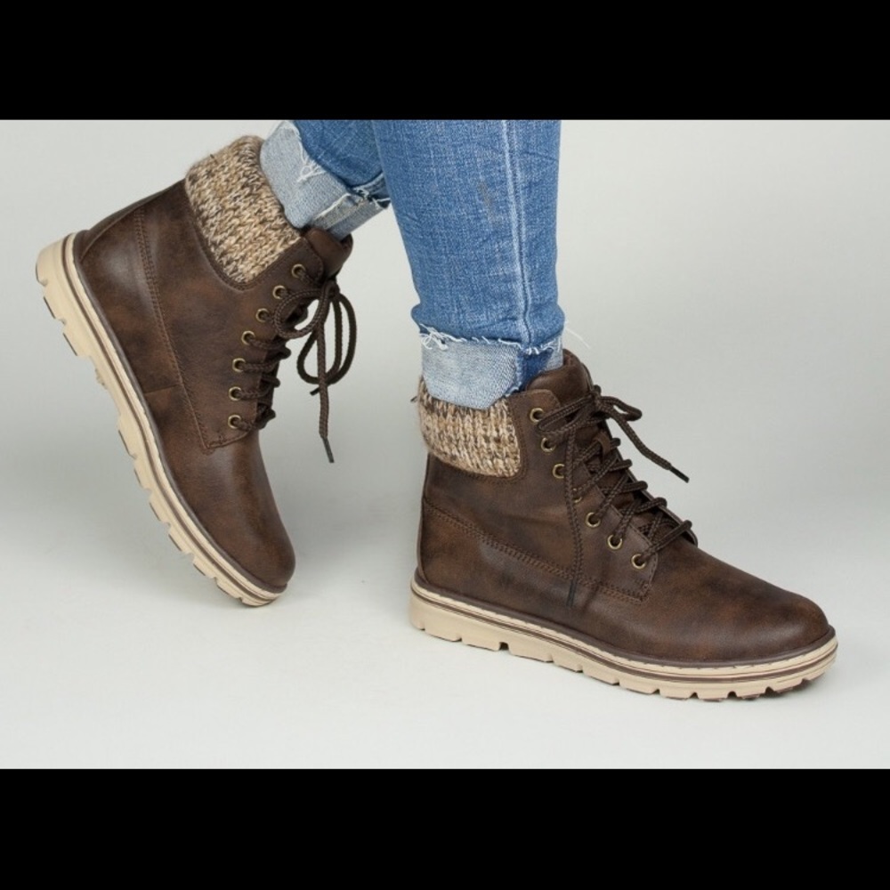 White Mountain Cliffs Boots Women's Size9 Like New